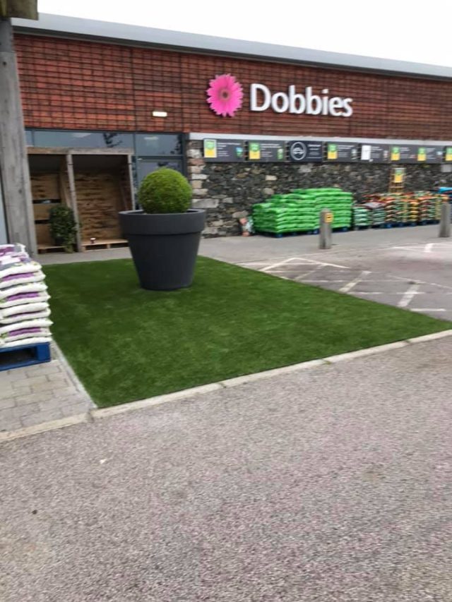 Artificial Grass outside garden centre | Easigrass Aberdeen